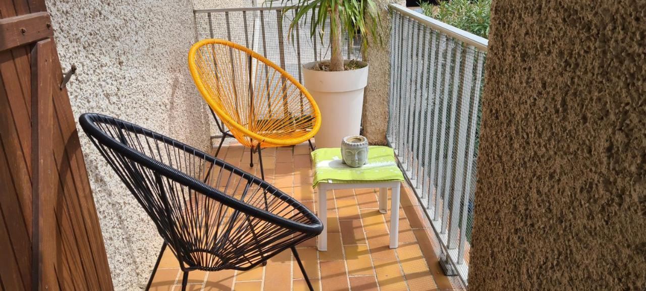 Daniel Apartment Saint-Cyr-sur-Mer Bagian luar foto